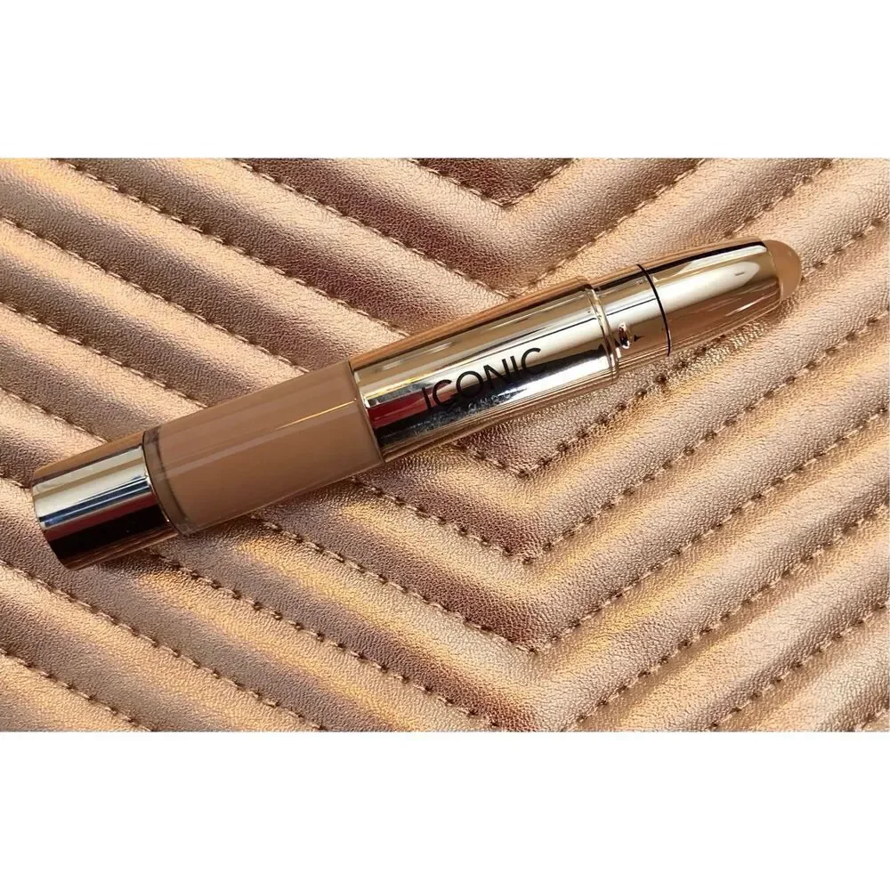 ICONIC LONDON - NWT - Radiant Concealer & Brightening Duo in WARM MEDIUM. 2-in-1